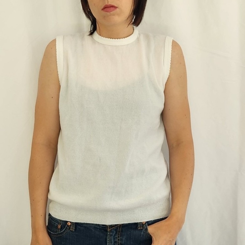 70s White Sleeveless Top